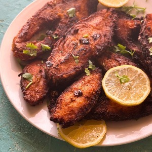 Fried fish with primavera and veggies